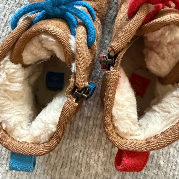 UGG x Sesame Street Kids Boots Size 11 Cookie Monster Elmo Suede Shearling